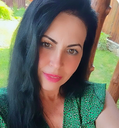 <strong>Pilar M.</strong>